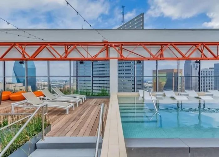 22Nd Fl Bold Cozysuites With Pool, Gym